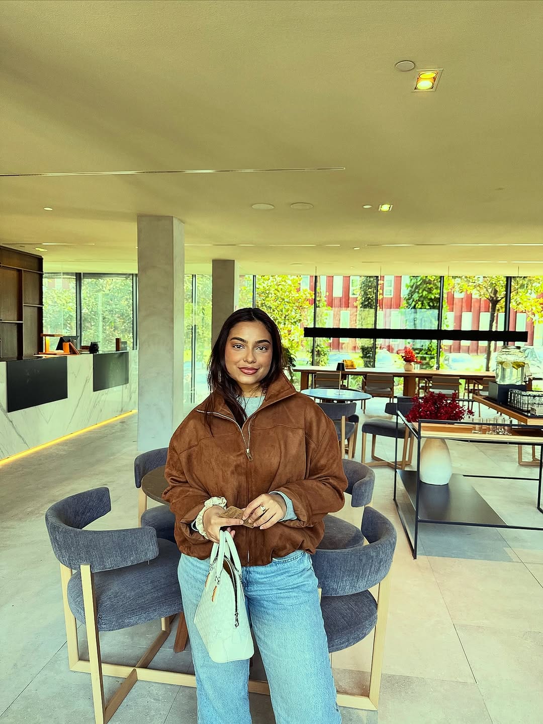 Post 7 by Tashfia Mahmud 🌺🐚🦚🪴 on Instagram (carousel)