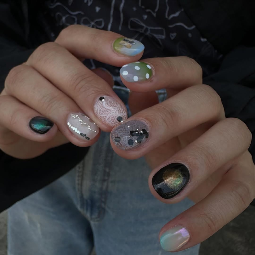 Post 9 by tajika fuka on Instagram (image)