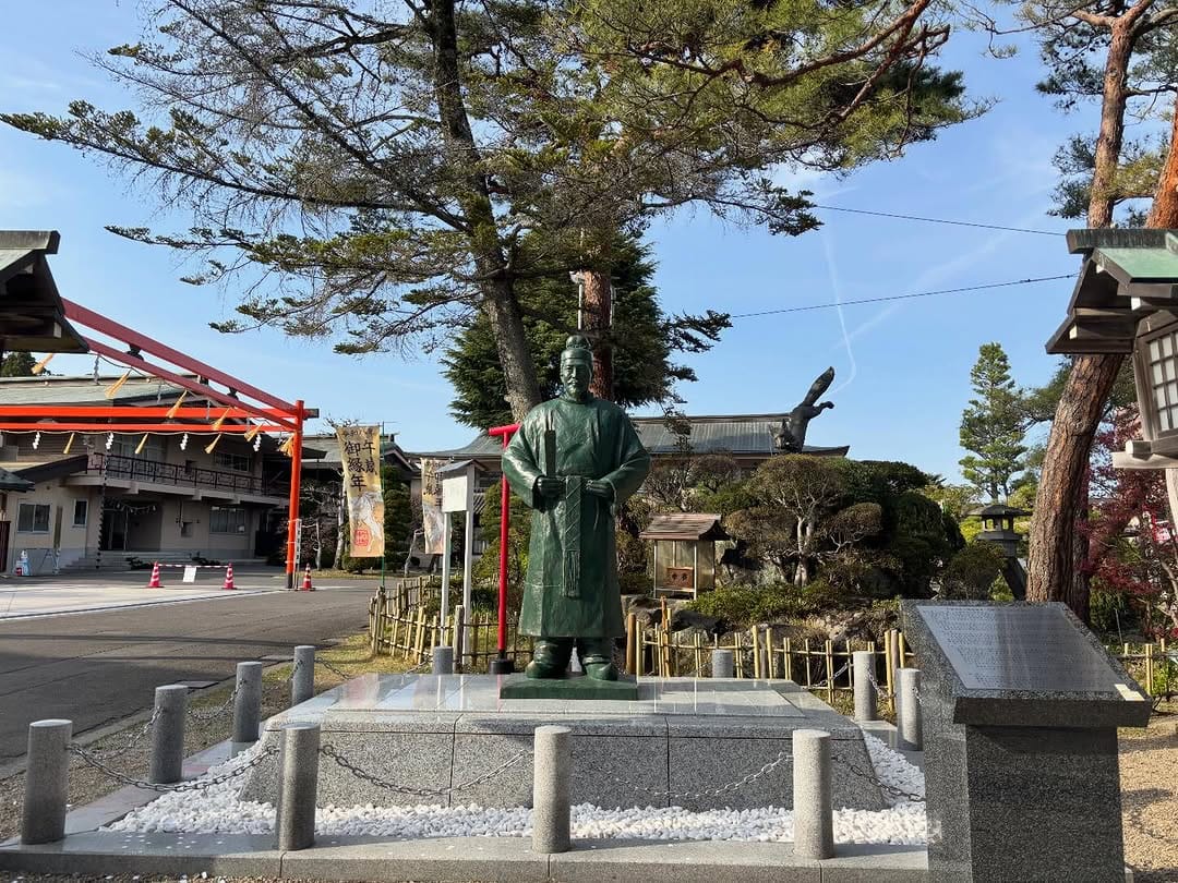 Post 10 by 竹駒神社（お稲荷さん） on Instagram (carousel)