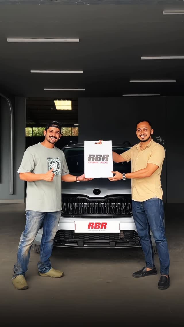 Post 8 by RedbandRacing Kochi on Instagram (video)