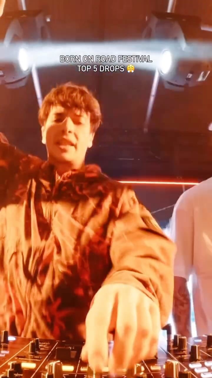 Post 3 by GRAY on Instagram (video)