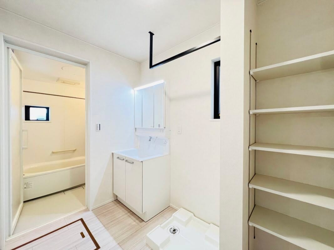 Post 4 by コンフォートヒルズ【昭栄建設の分譲住宅|さいたま市】 on Instagram (image)
