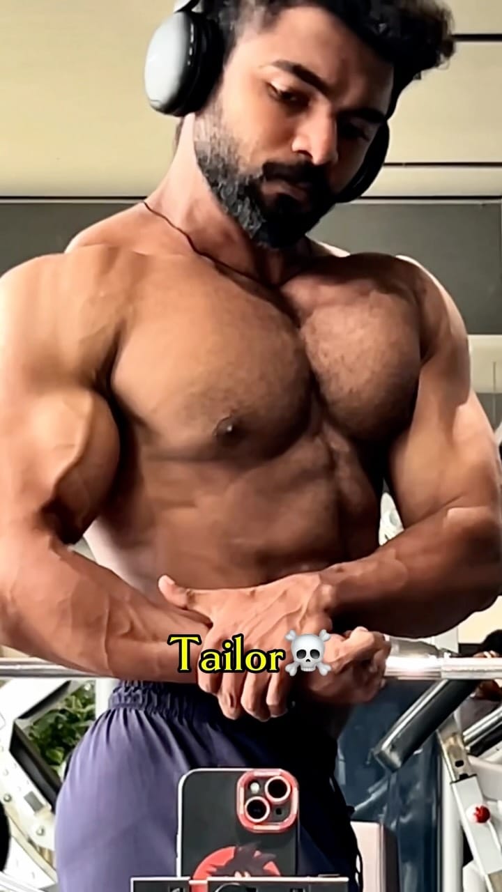 Post 5 by MIDHULAJ | FITNESS COACH on Instagram (video)
