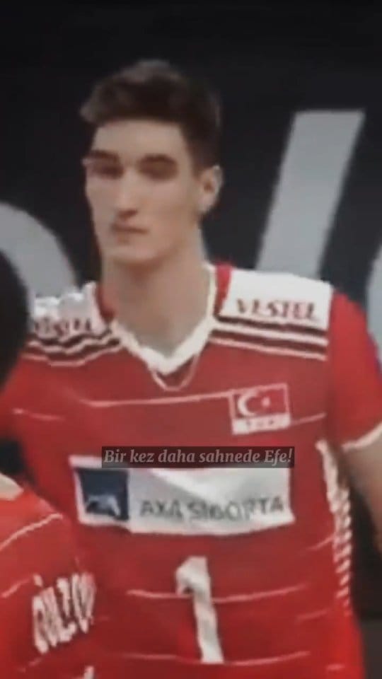 Post 1 by Efe Mandıracıı on Instagram (video)