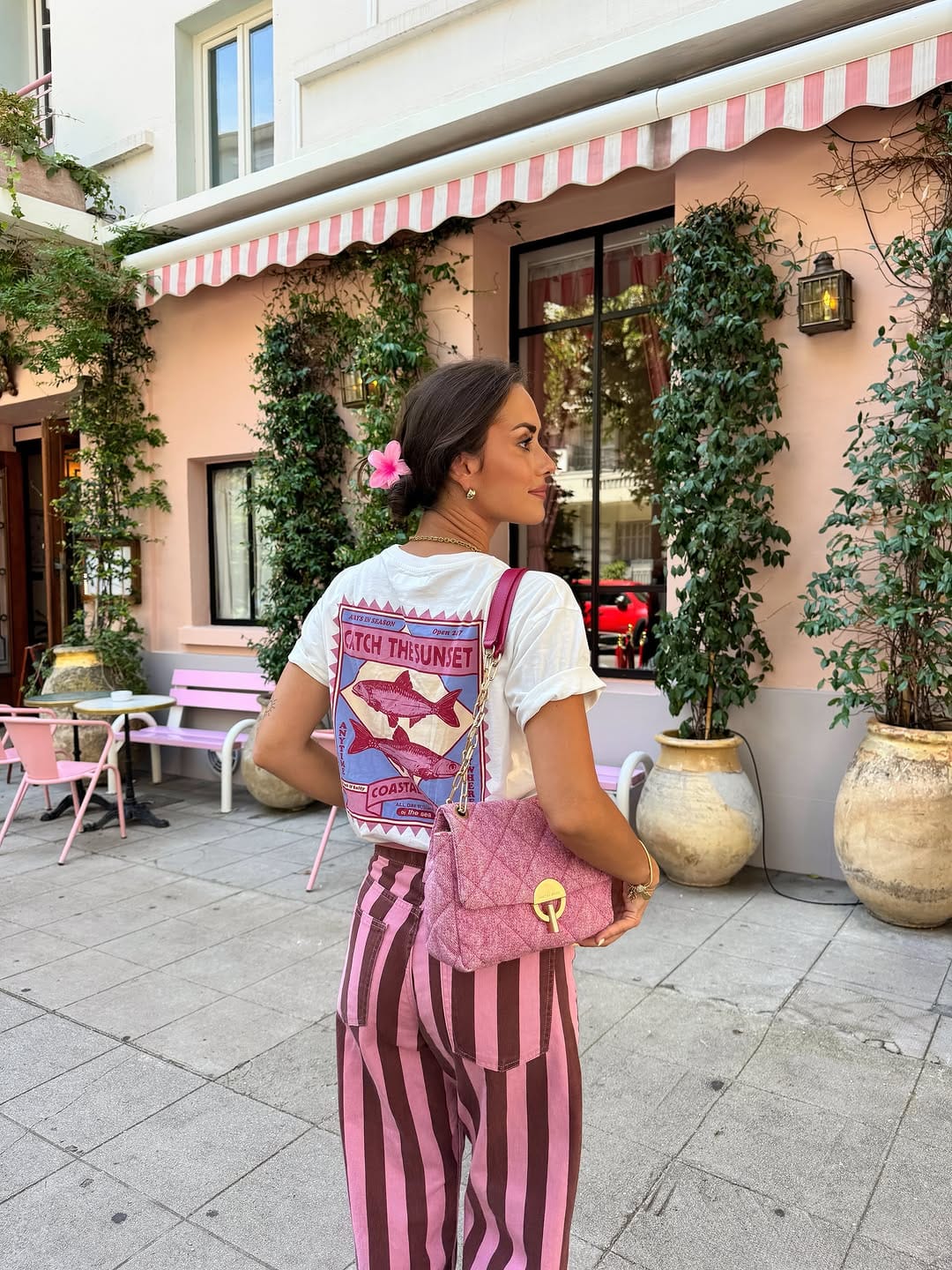 Post 10 by CLARA MILANO on Instagram (carousel)