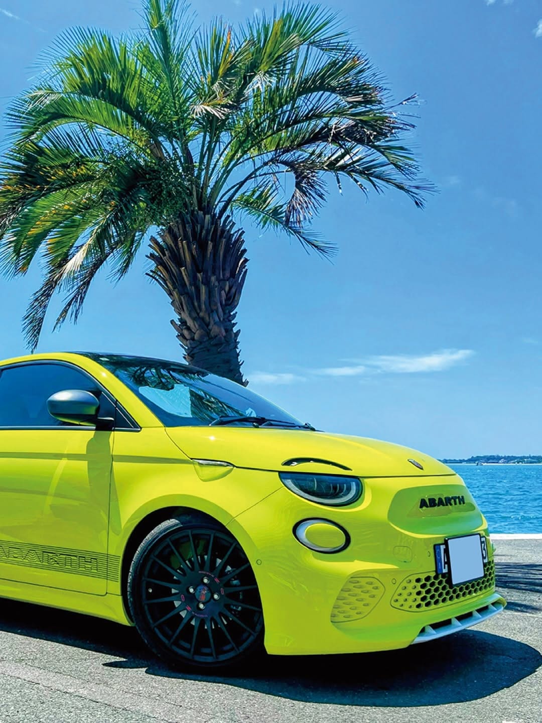 Post 2 by アバルト｜ABARTH JAPAN on Instagram (carousel)