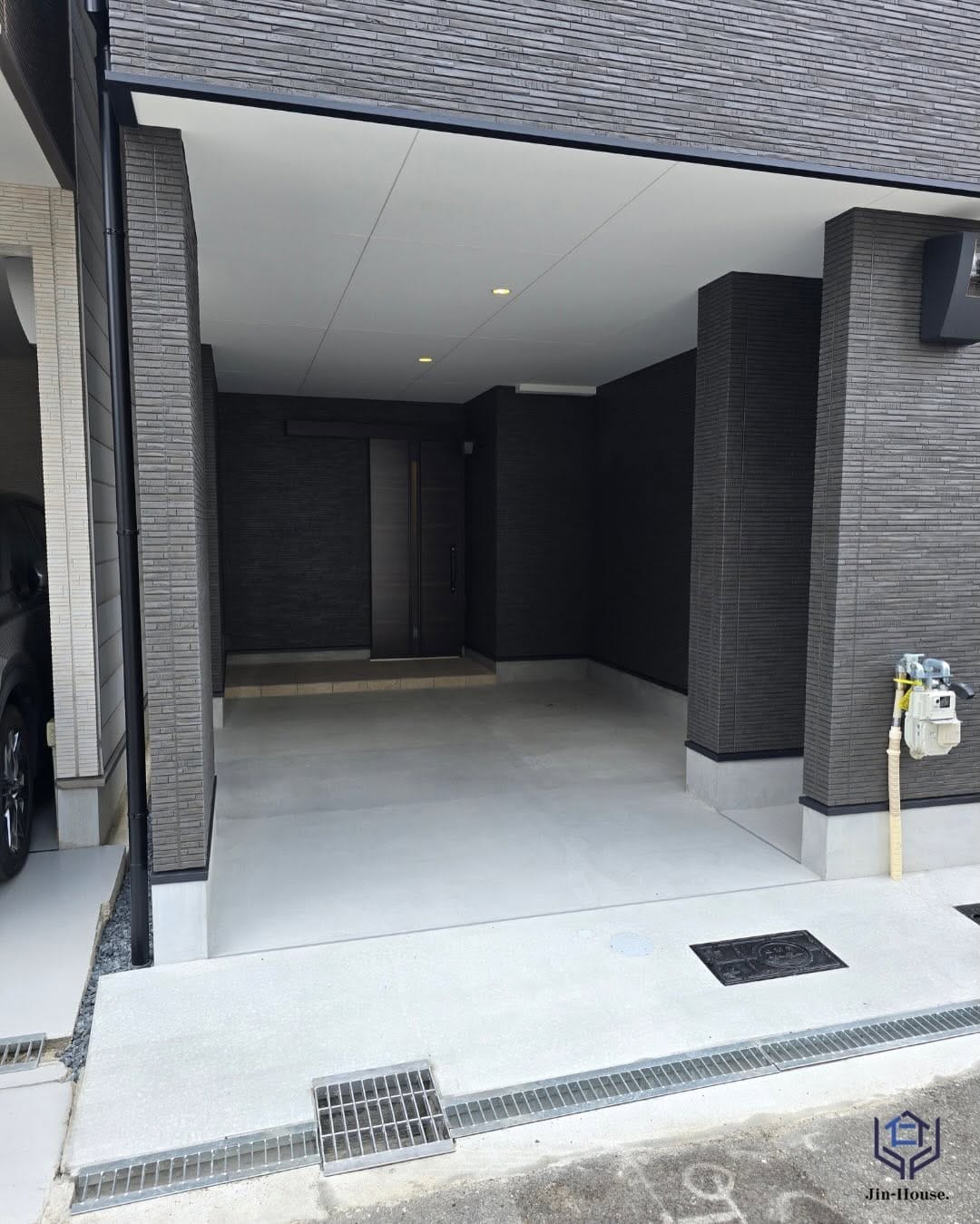 Post 10 by Jin-House ［大阪北摂の注文住宅/新築/工務店/新築戸建］ on Instagram (carousel)