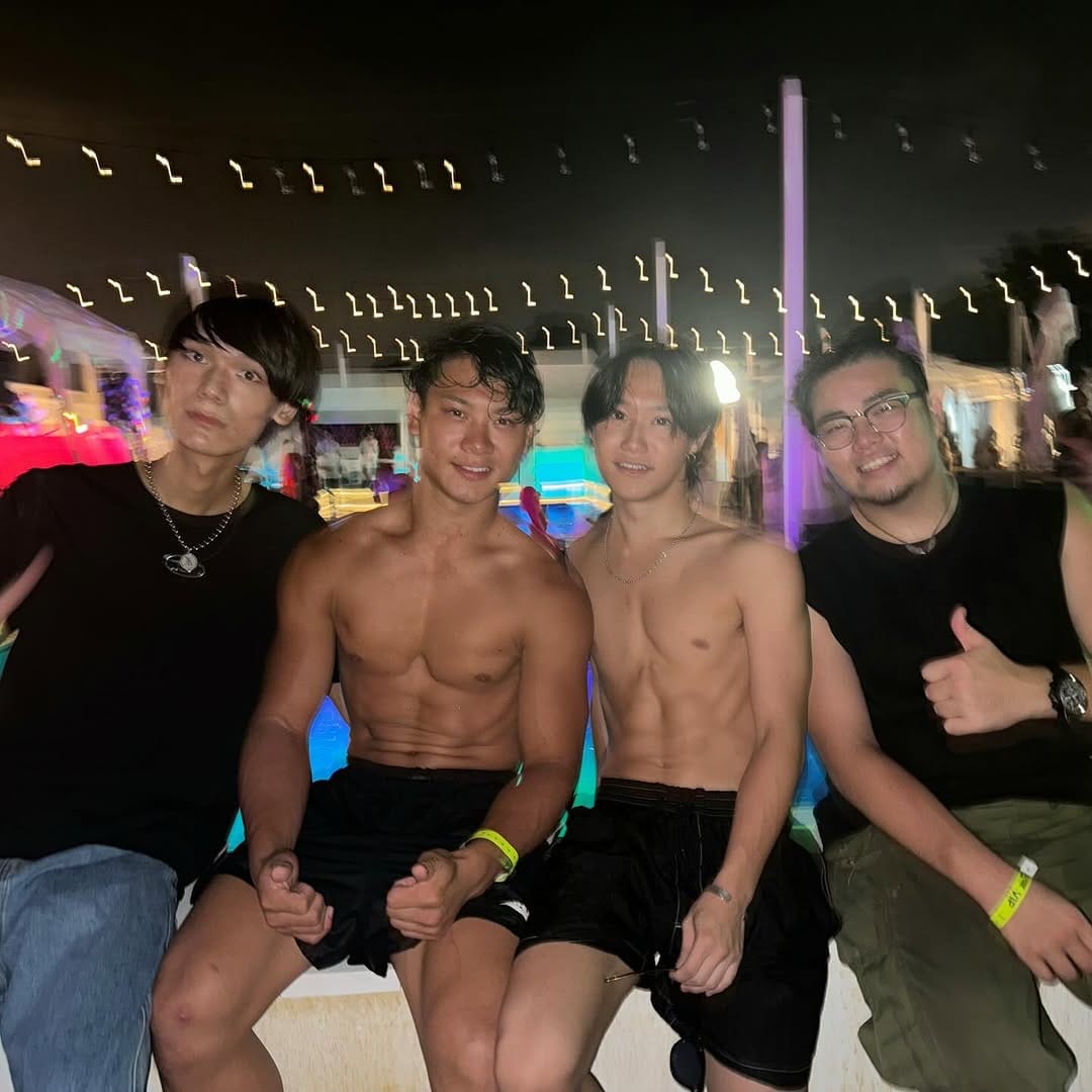 Post 6 by REN SATO on Instagram (carousel)