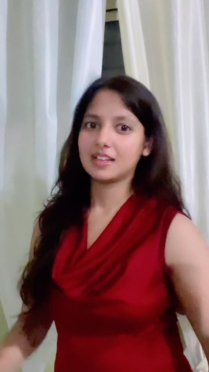 Post 8 by Varkha on Instagram (video)