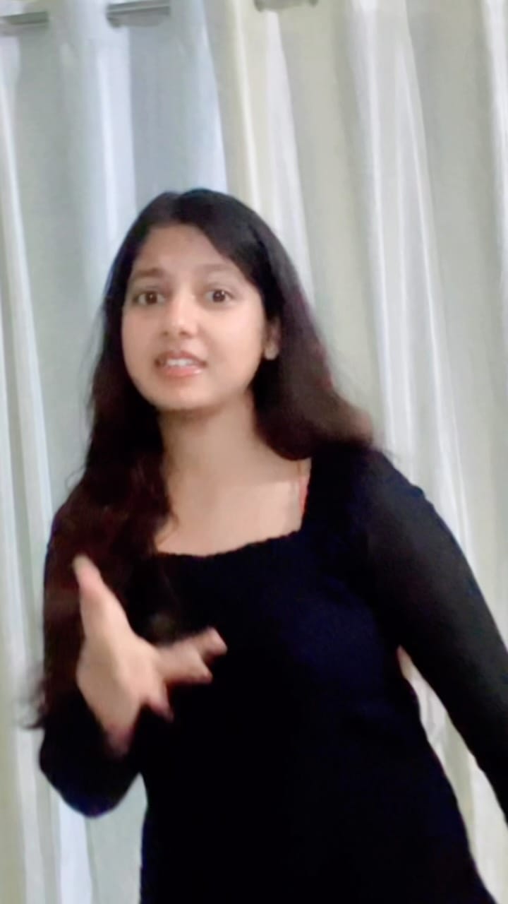 Post 3 by Varkha on Instagram (video)