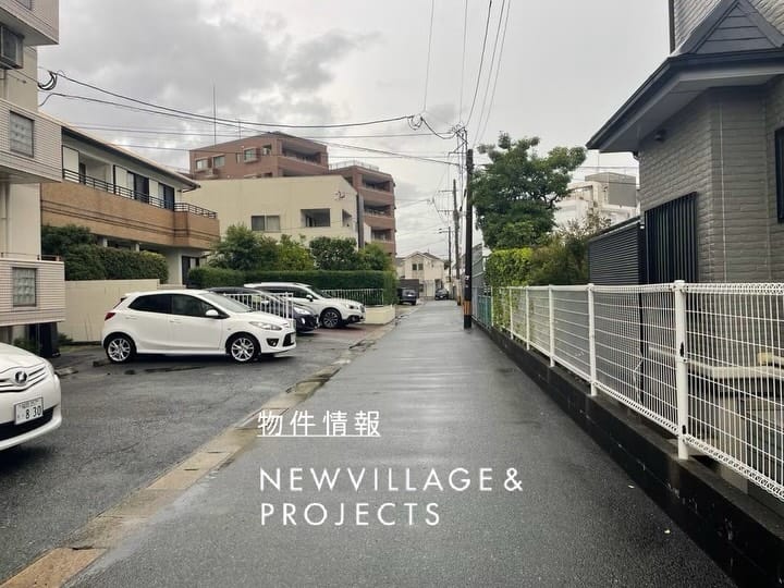 Post 5 by NEWVILLAGE&PROJECTS on Instagram (carousel)