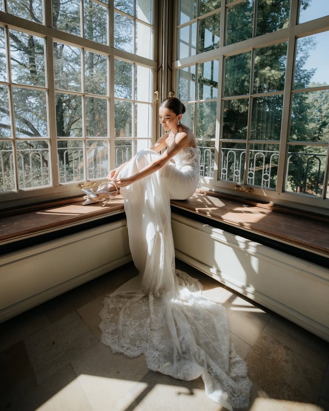 Post 10 by Bali Wedding Photographer - Bali Pixtura on Instagram (carousel)