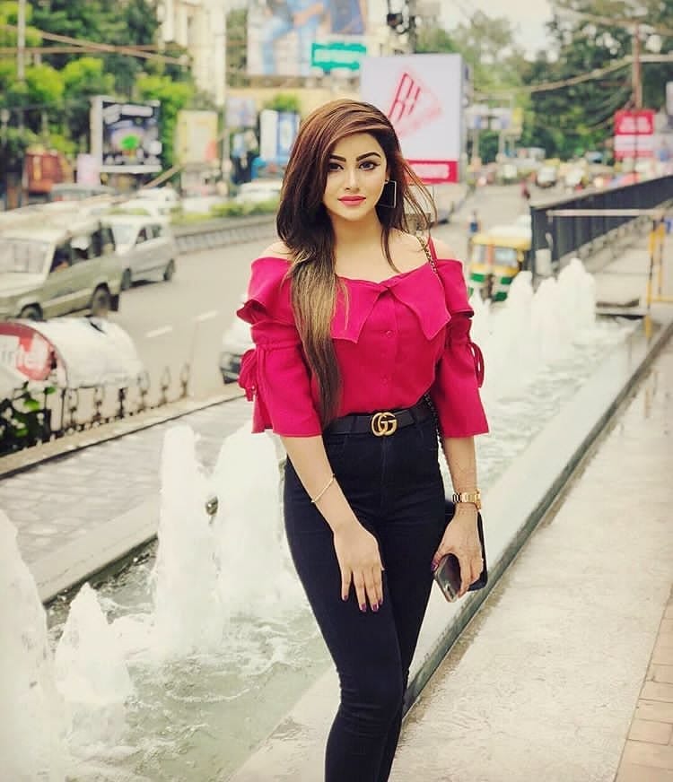Post 10 by ❤Priya Dixit❤ on Instagram (image)