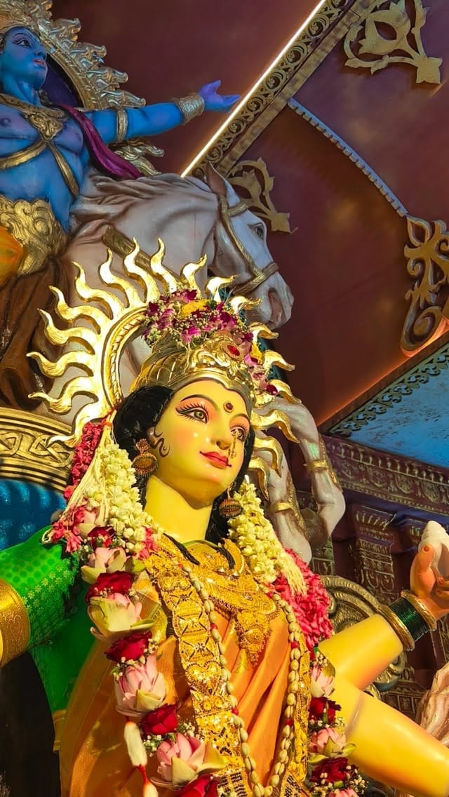 Post 5 by मुंबईची माऊली on Instagram (video)
