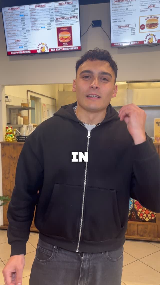 Post 8 by '𝑶 𝑺𝑨𝑹𝑹𝑨𝑪𝑰𝑵𝑶 | 𝑲𝑬𝑩𝑨𝑩 𝑨𝑳𝑳'𝑰𝑻𝑨𝑳𝑰𝑨𝑵𝑨 on Instagram (video)