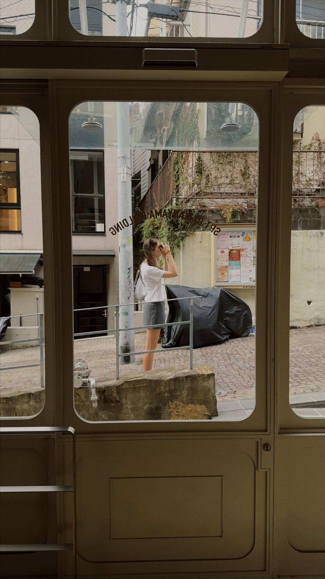 Post 2 by Lisa Zhadenova on Instagram (video)