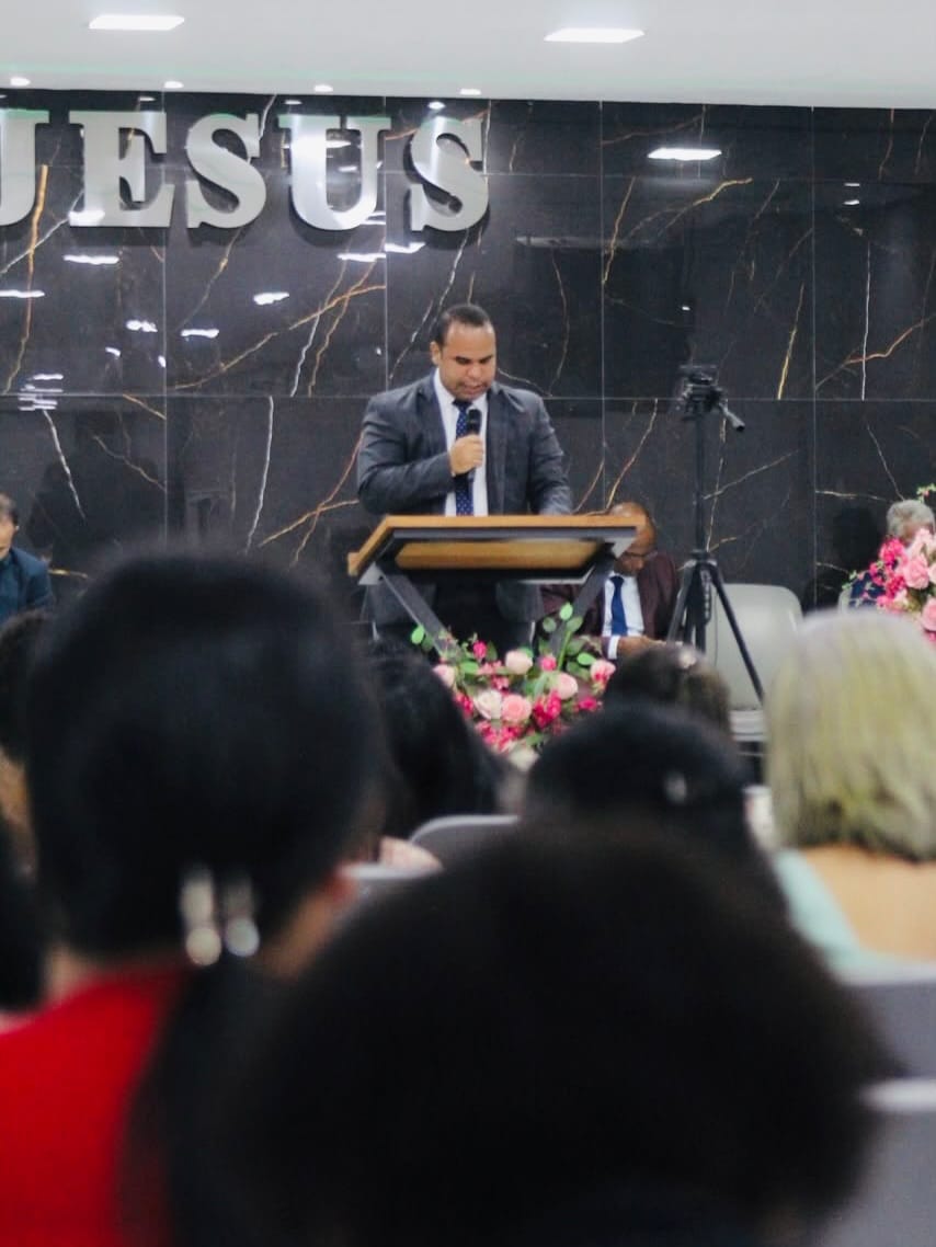 Post 4 by Igreja Rede Esperança em Sirinhaém on Instagram (carousel)