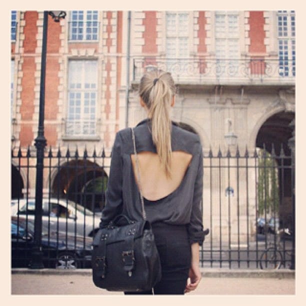 Post 9 by 📷 Street Fashion on Instagram (image)