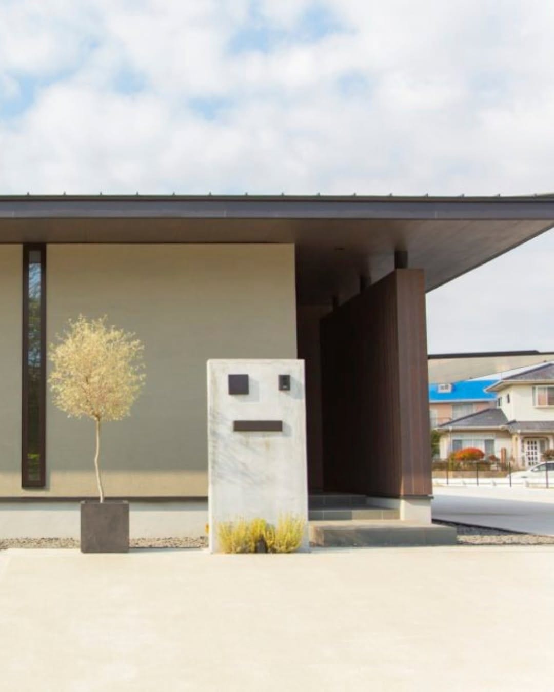 Post 8 by 大分創建 創立28年の工務店/注文住宅/ローコスト住宅 on Instagram (carousel)