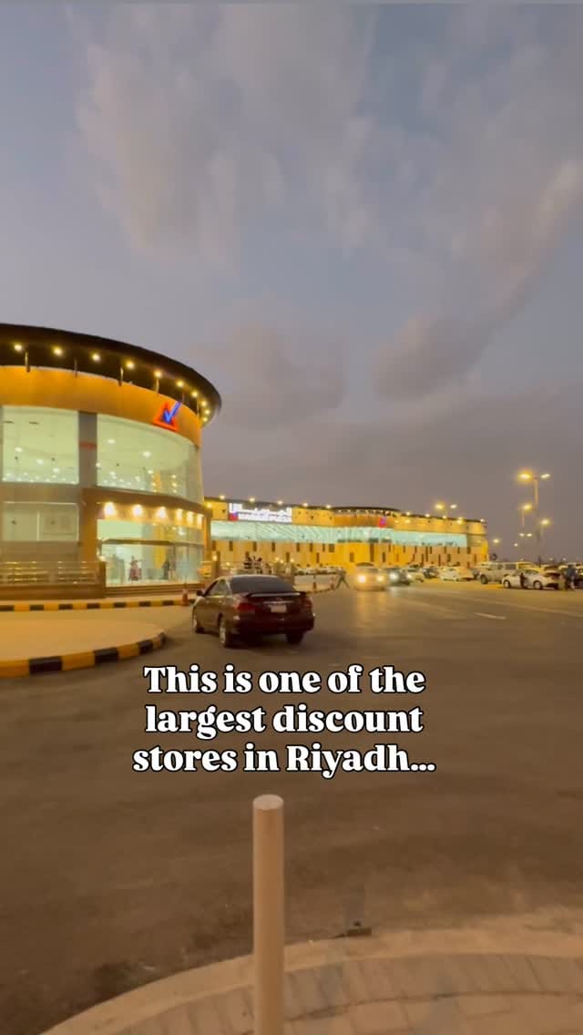 Post 5 by Danni in the Desert | Dubai & Riyadh on Instagram (video)