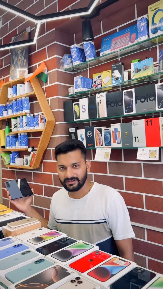 Post 4 by SUNNYS MOBILES & GADGETS on Instagram (video)