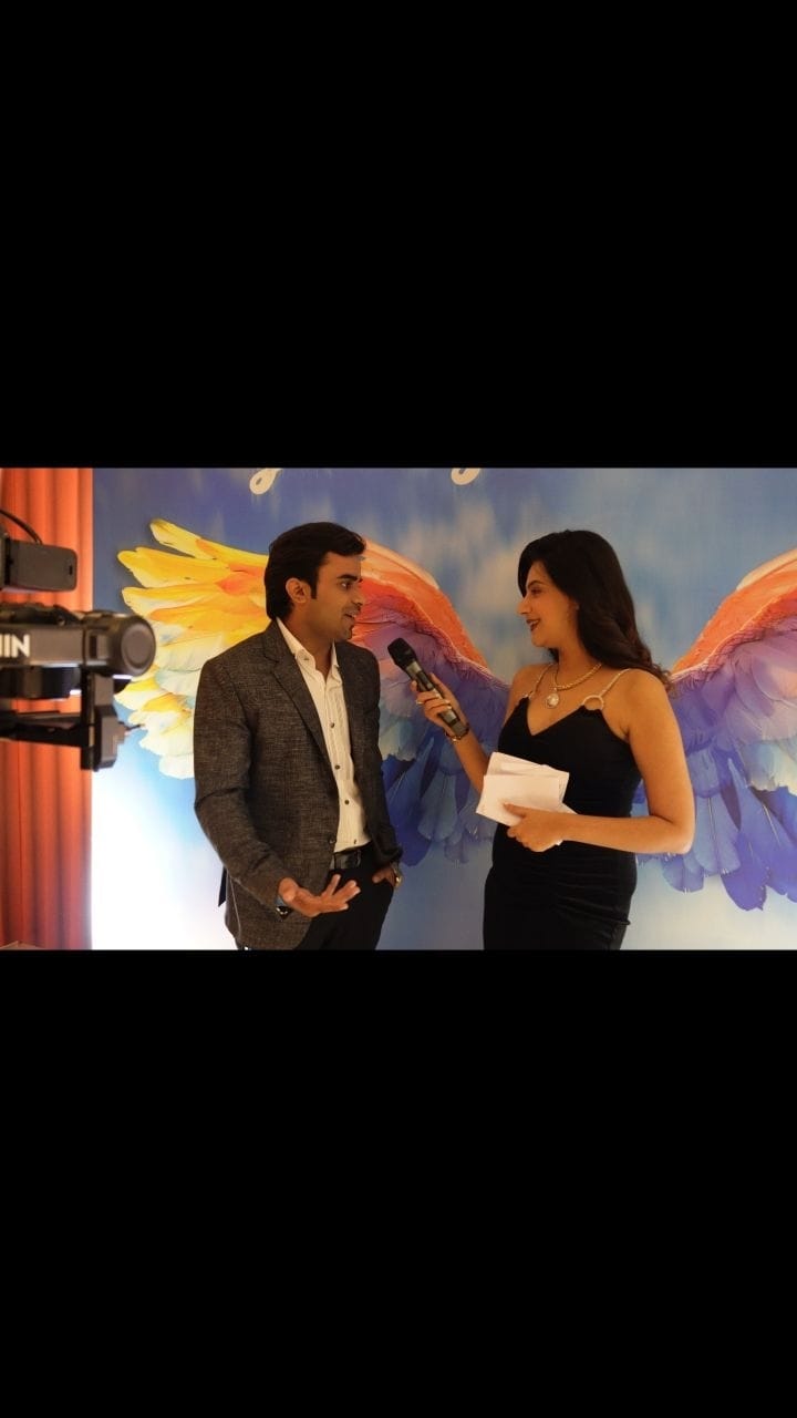 Post 9 by OMKAR SHARMA on Instagram (video)