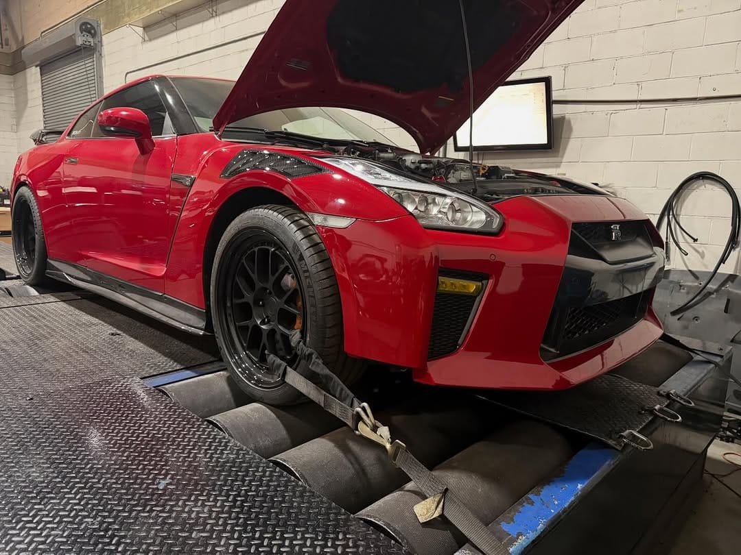 Post 5 by EVOLVING MOTORSPORTS on Instagram (carousel)