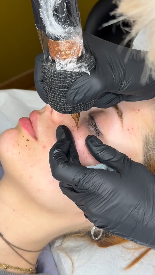 Post 7 by Lucille Ninivaggi on Instagram (video)
