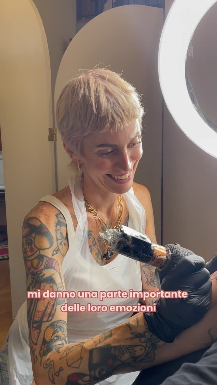 Post 10 by Lucille Ninivaggi on Instagram (video)