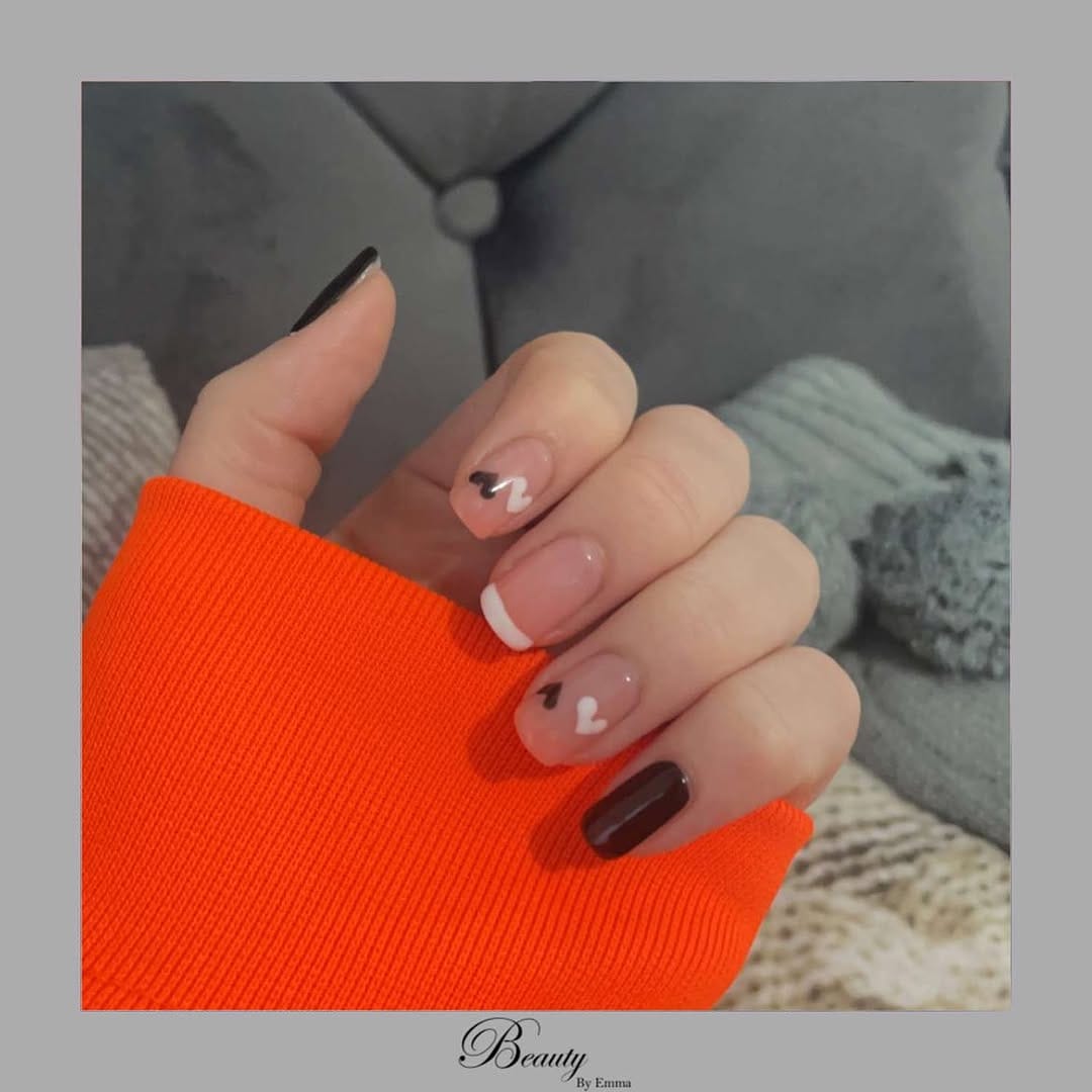Post 6 by Emma Hughes on Instagram (image)