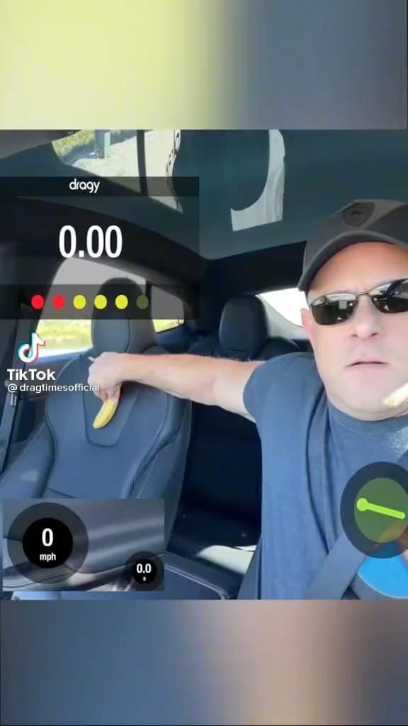 Post 3 by Tesla News and Content | 43K📈 on Instagram (video)