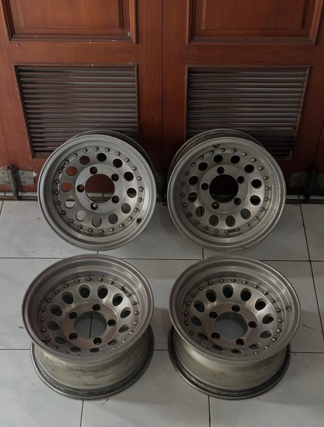 Post 1 by Auto Klipang Garage on Instagram (carousel)