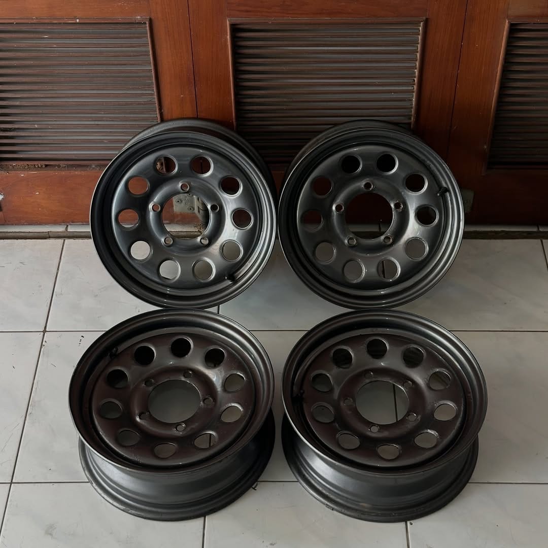 Post 2 by Auto Klipang Garage on Instagram (carousel)