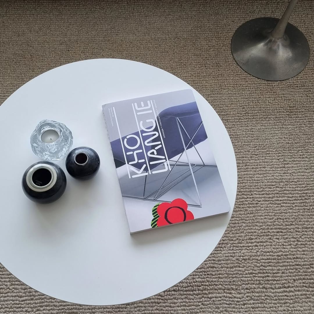 Post 2 by Vintage design furniture/lamps on Instagram (image)