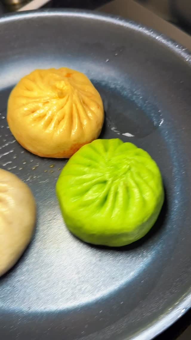 Post 6 by MaojiMini on Instagram (video)