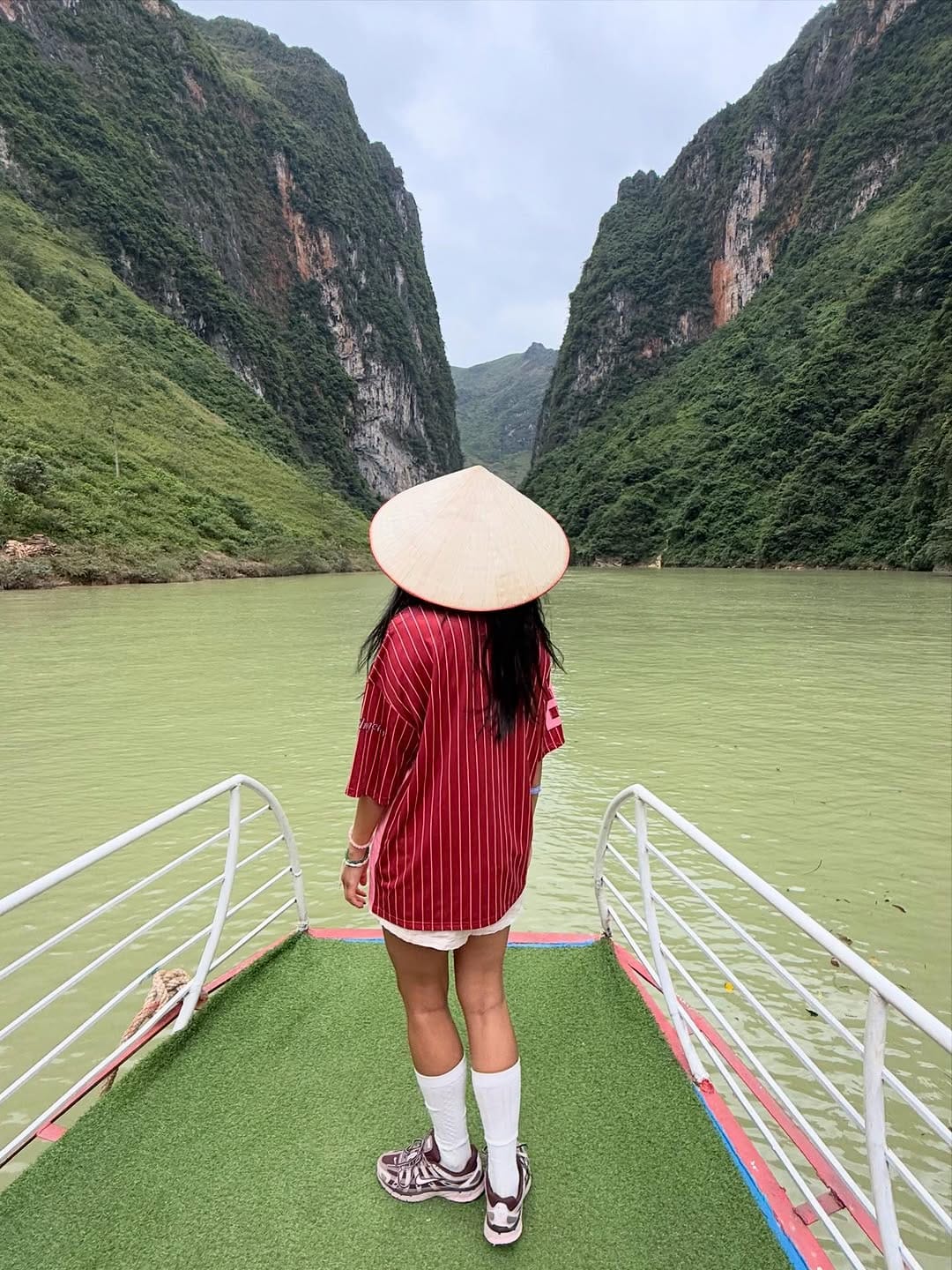 Post 7 by Peri 🪷 on Instagram (carousel)