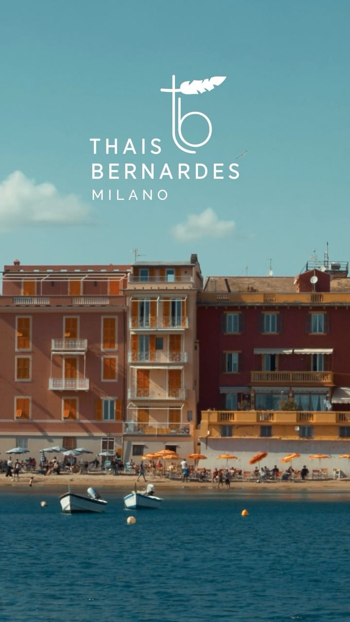 Post 5 by THAIS BERNARDES on Instagram (video)