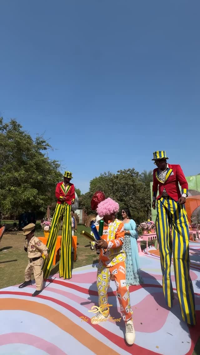Post 2 by Avinav 𝑀𝒾𝓃𝑜𝒸𝒽𝒶 on Instagram (video)