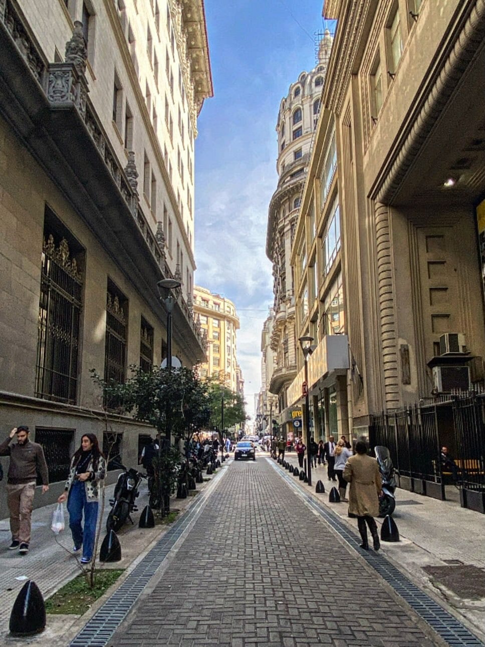 Post 10 by @capturandobaires on Instagram (image)