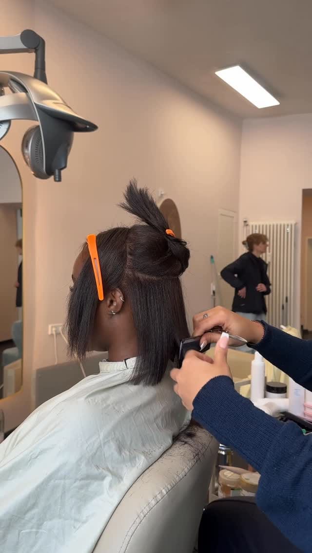 Post 5 by MELISSA ZERHAU aka MELI on Instagram (video)