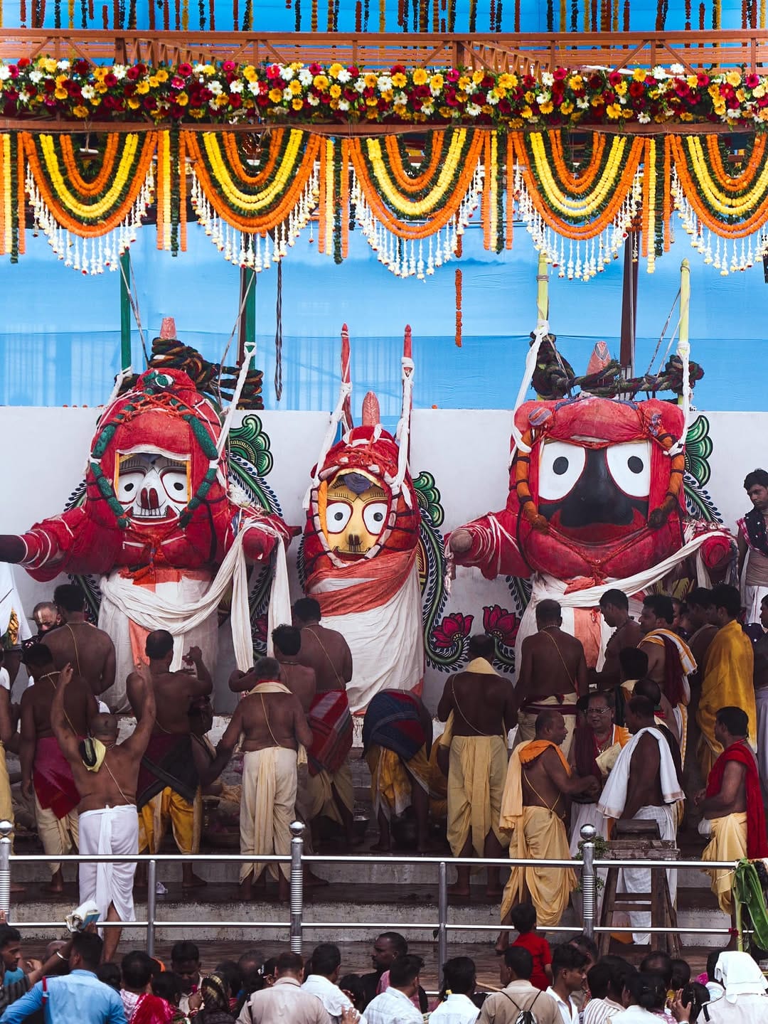 Post 4 by Bipradev Roy | Kolkata | Photo | Video on Instagram (image)
