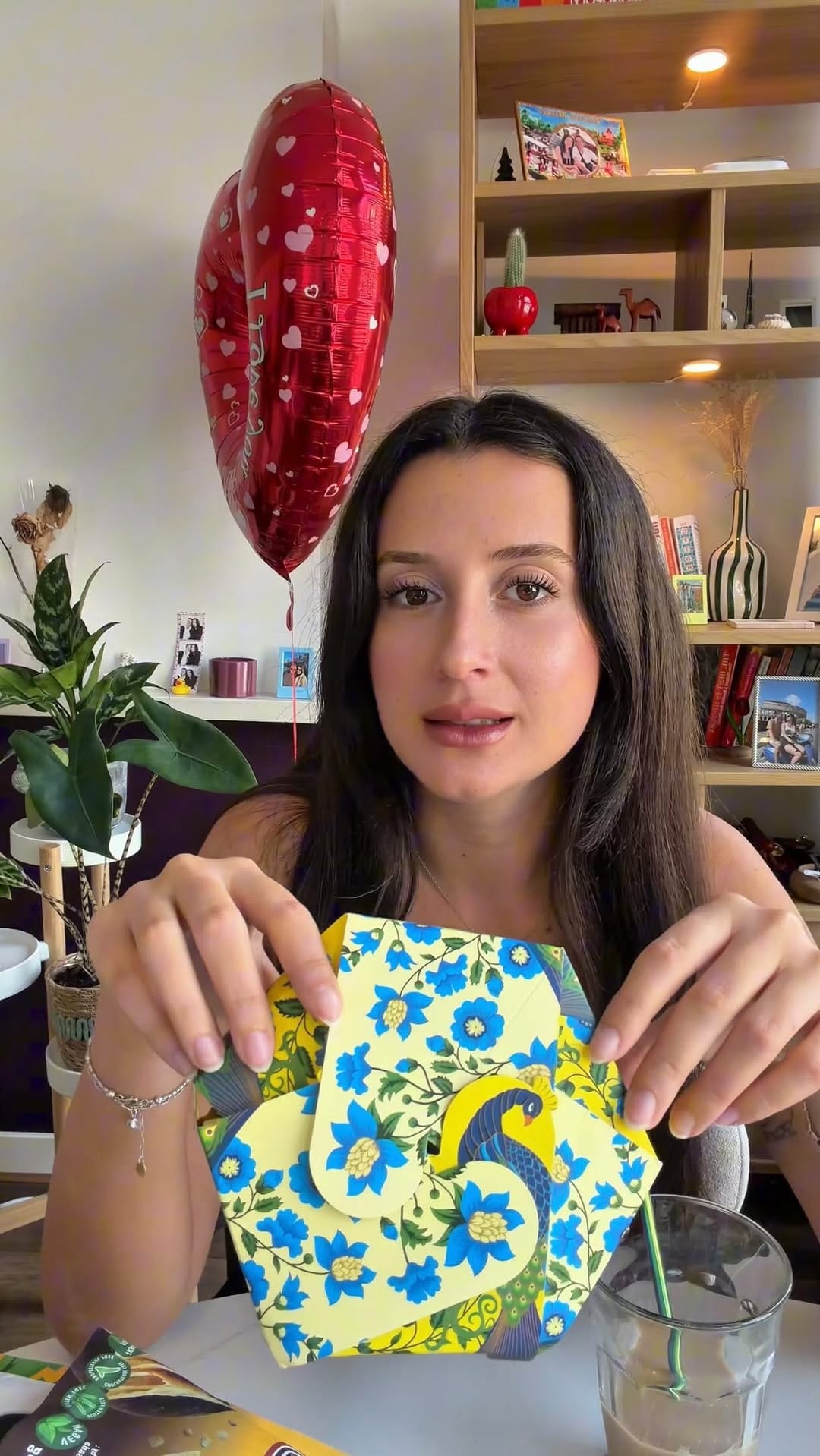 Post 6 by İrem Danacı on Instagram (video)