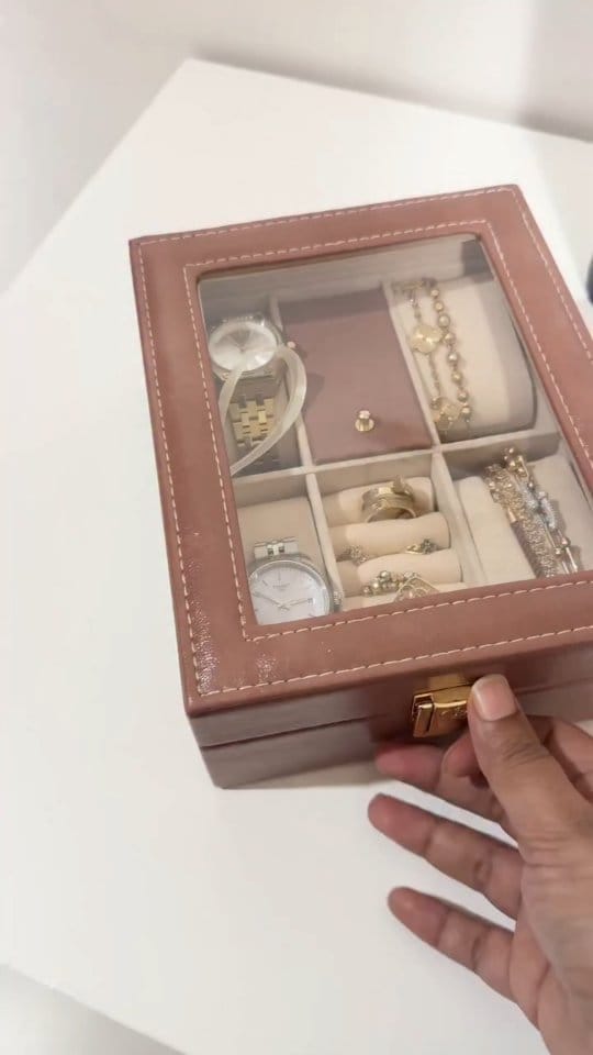 Post 6 by InvestwithBanu Indubai on Instagram (video)