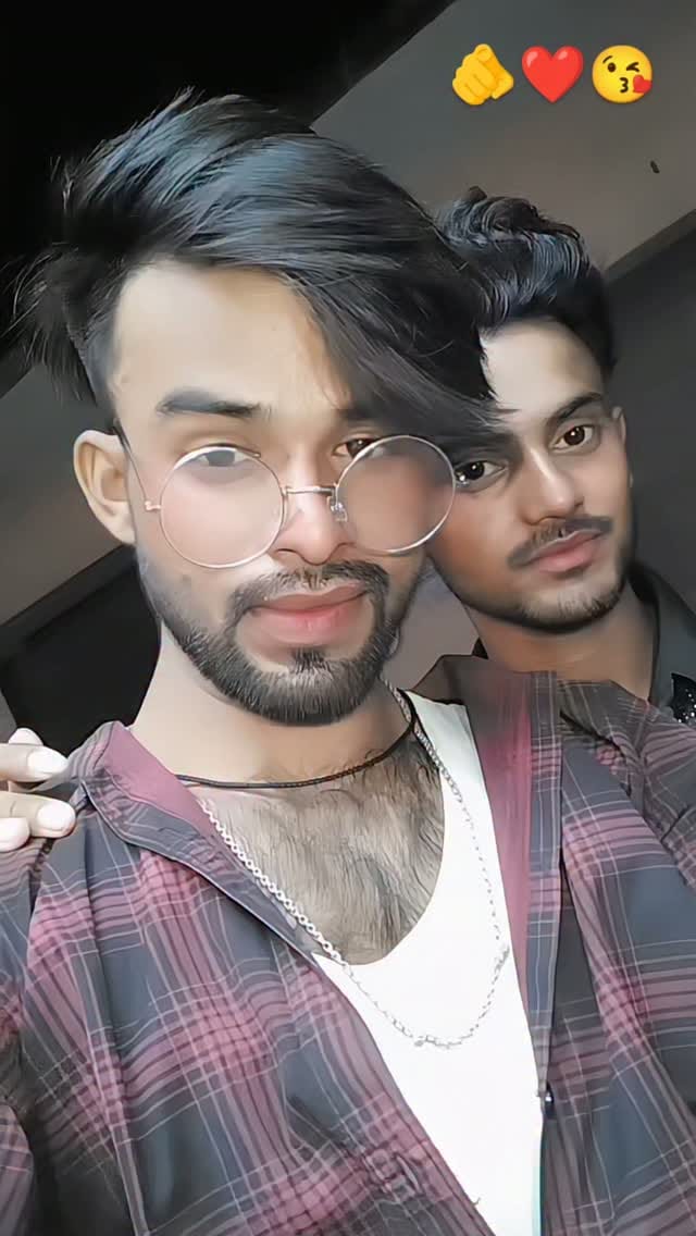 Post 3 by Rajesh Raj on Instagram (video)