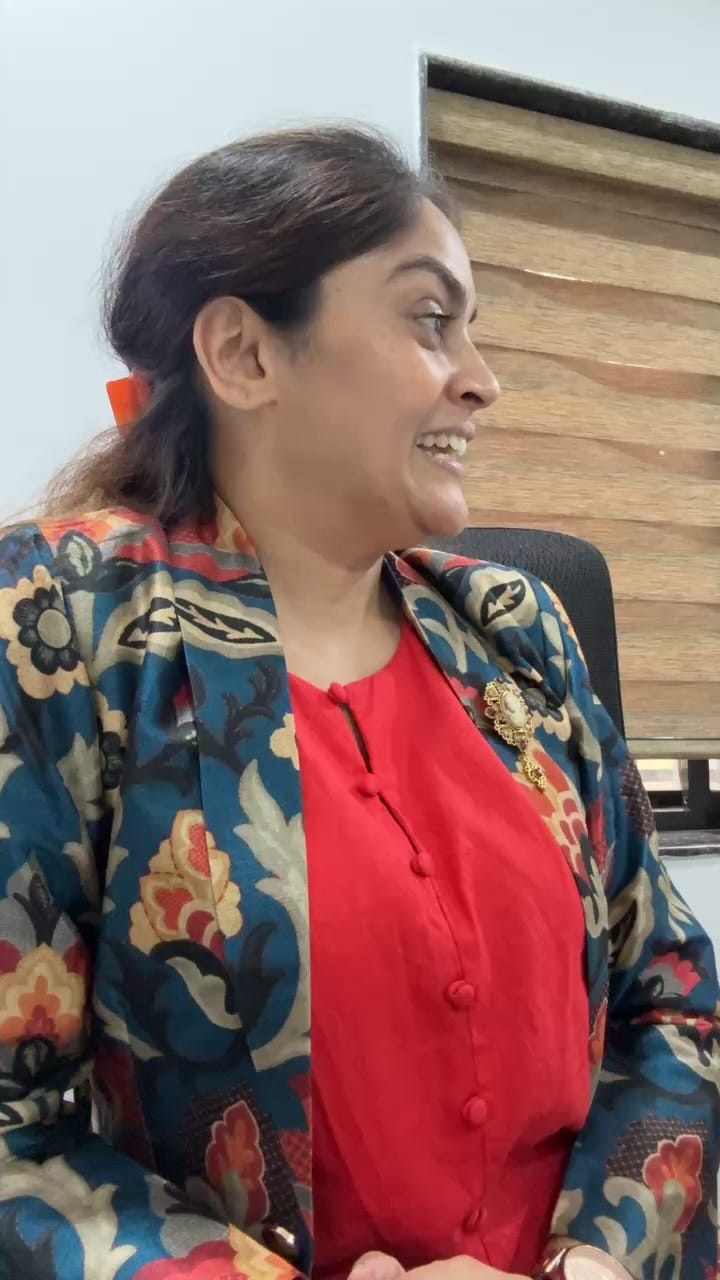 Post 1 by Best Chiropractor DrNitu Verma(PT),Raipur Chhatisgarh on Instagram (video)