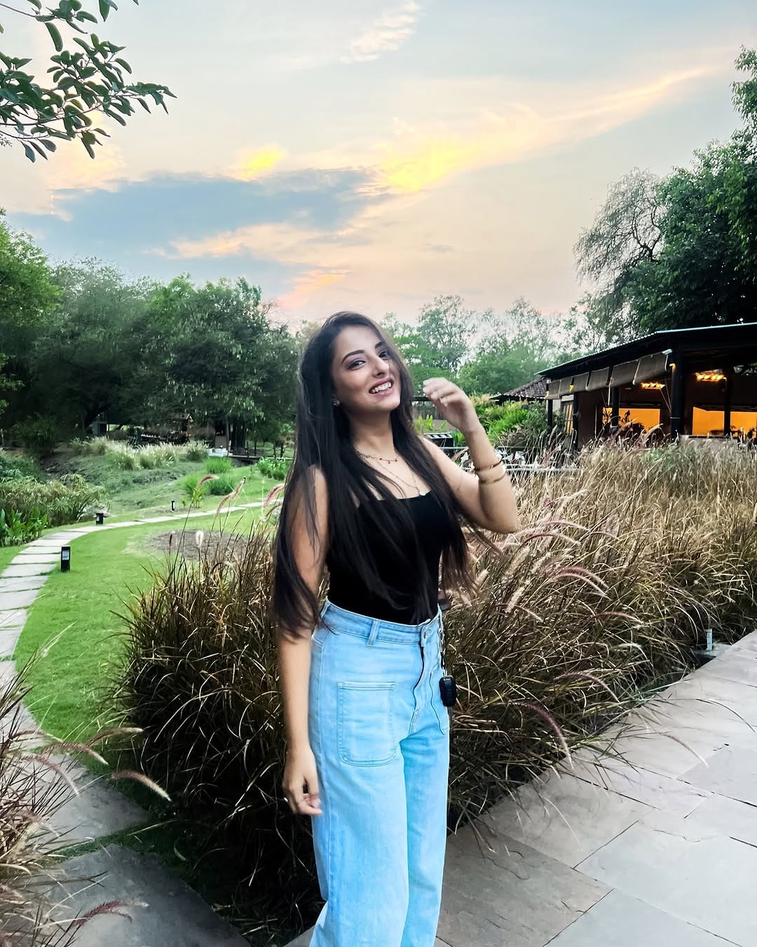 Post 9 by Sheersha Tiwari on Instagram (carousel)