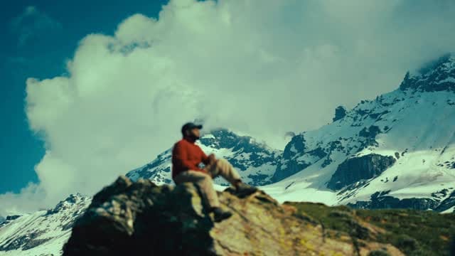 Post 7 by Pranav Sp on Instagram (video)