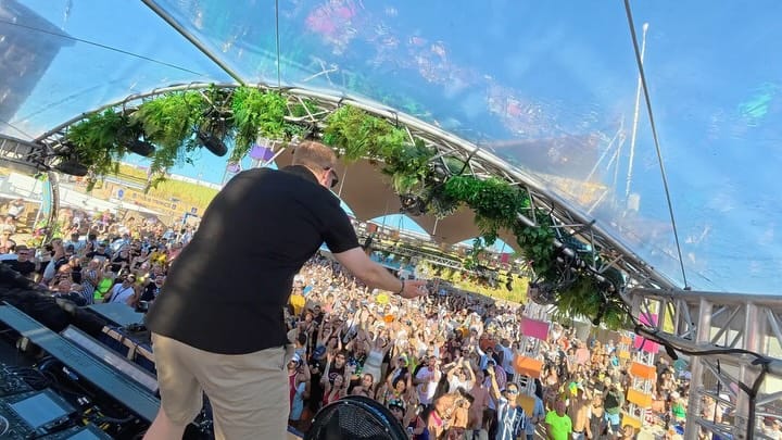 Post 2 by Allen Watts on Instagram (carousel)