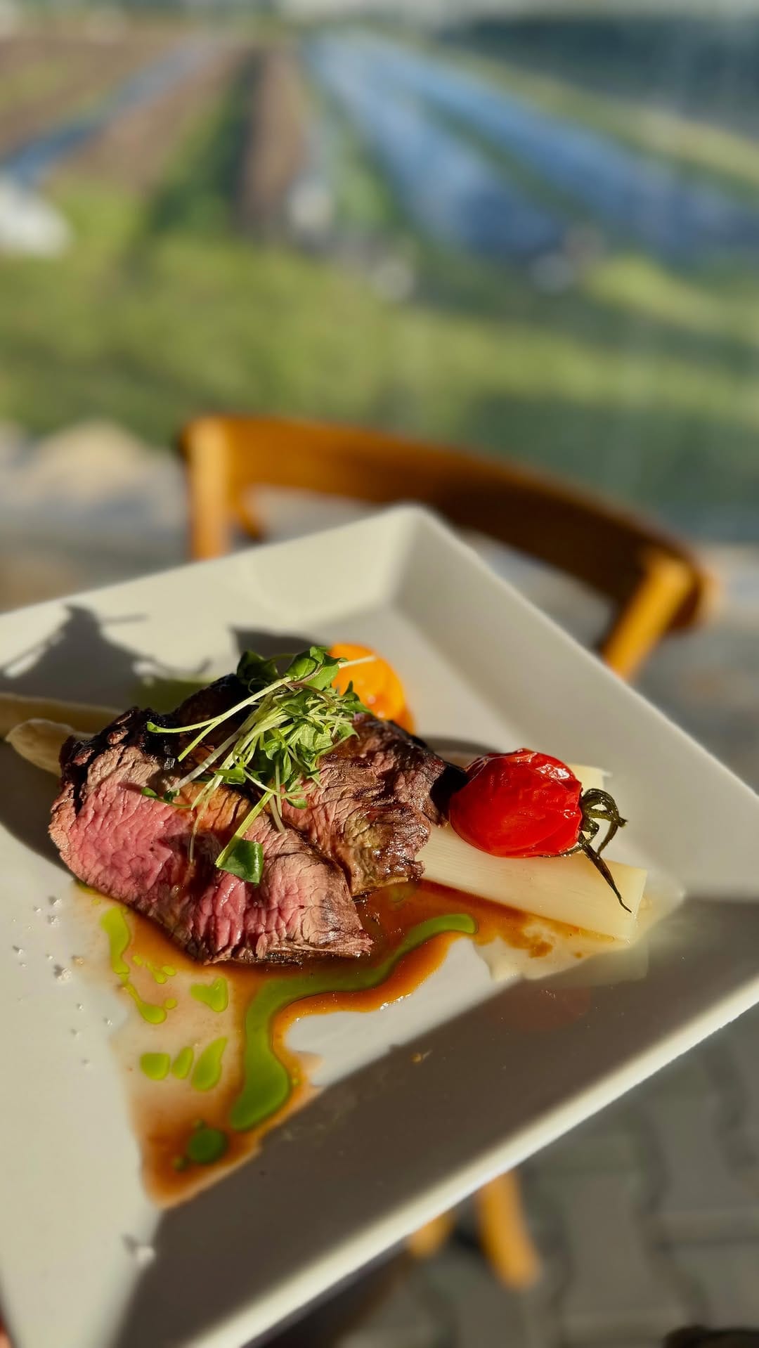Post 1 by ☆Food Hotspots Eindhoven☆ on Instagram (video)