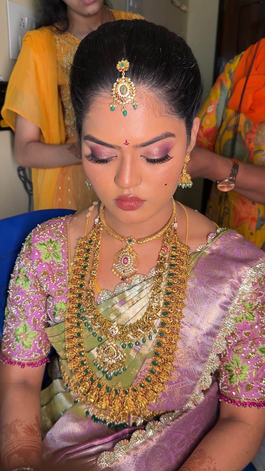 Post 7 by Lavanya Kanneganti | Pro Makeup Artist | Hyderabad | Vijayawada on Instagram (video)